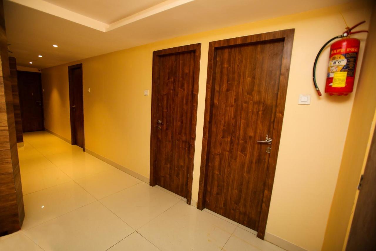 Garden Creek Residency - Near To Mumbai International Airport Ξενοδοχείο Εξωτερικό φωτογραφία