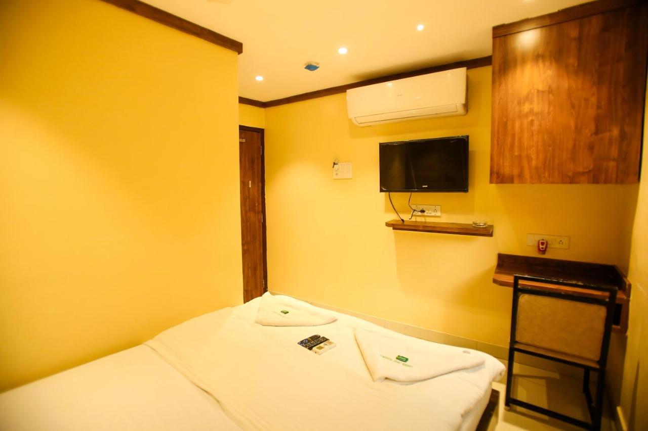 Garden Creek Residency - Near To Mumbai International Airport Ξενοδοχείο Εξωτερικό φωτογραφία