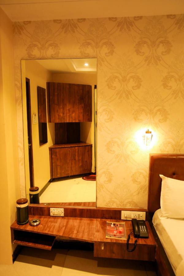 Garden Creek Residency - Near To Mumbai International Airport Ξενοδοχείο Εξωτερικό φωτογραφία
